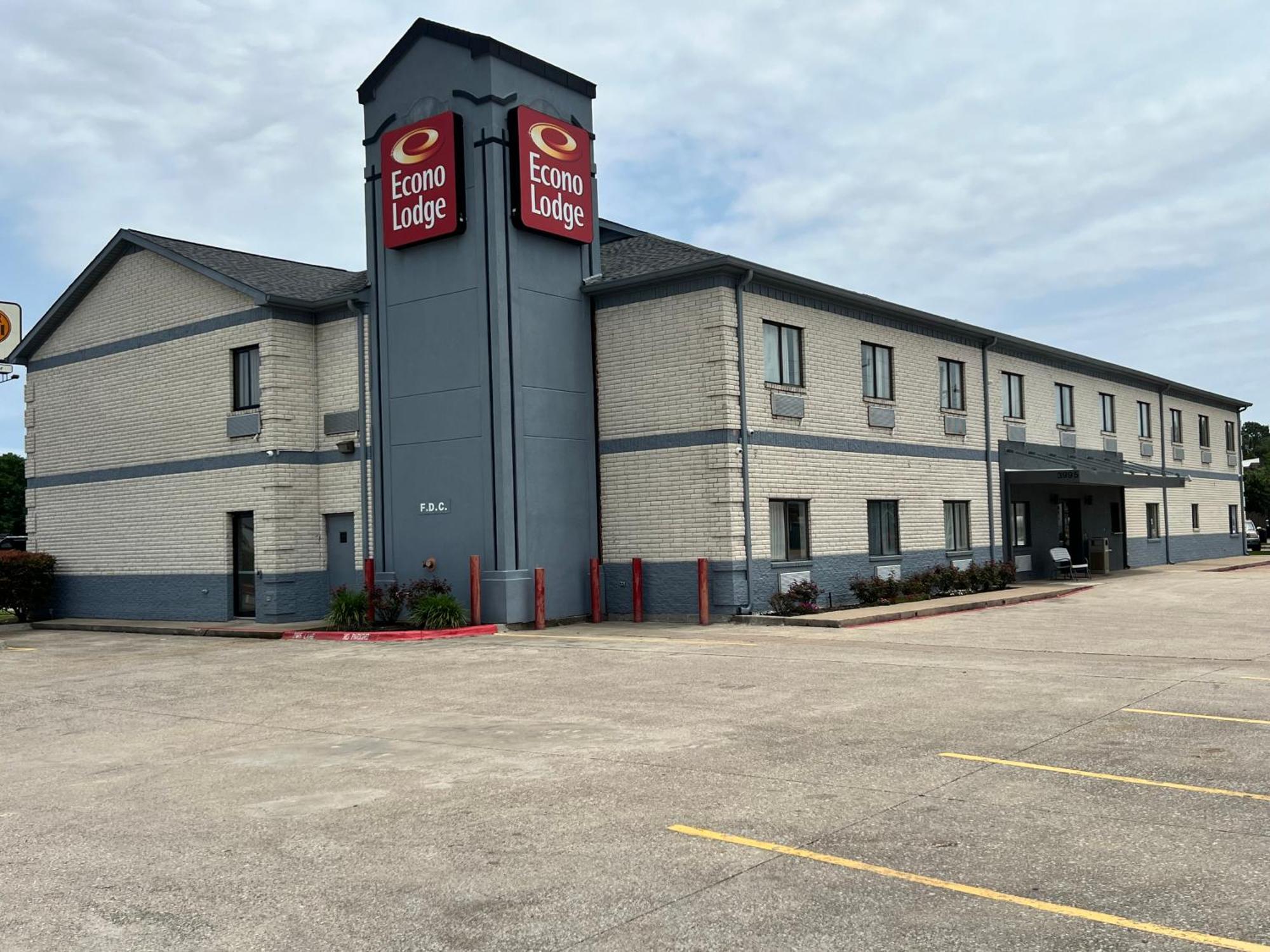 Lodge Econo I-10 South *